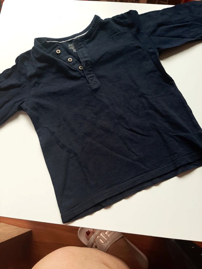 Polo manches longues taille 36 mois