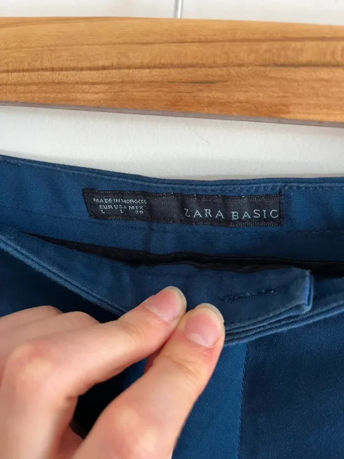 Short bleu façon tailleur taille basse Zara - photo numéro 3