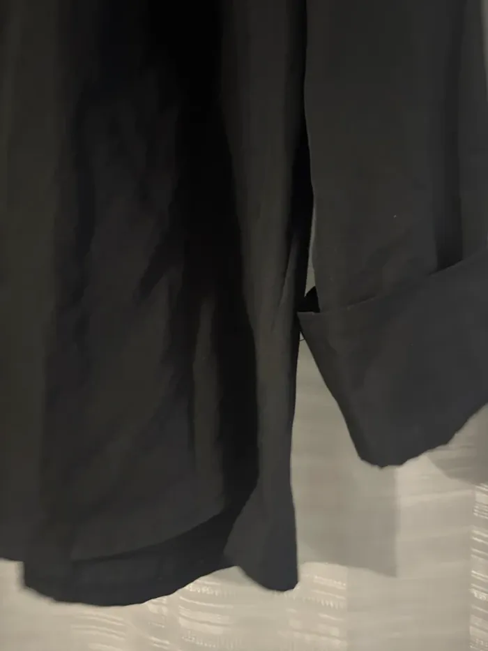 Chemise noir - photo numéro 5