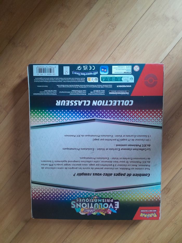 Pokémon - Classeur Évolutions Prismatiques EV8.5 - photo numéro 2