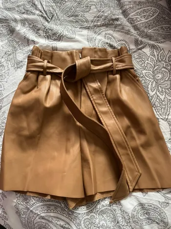 Short camel