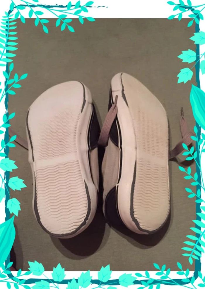 Baskets en toile bicolores - photo numéro 3