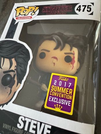 Collection Figurine Funko Pop Steve n° 475 Stranger Things 2017