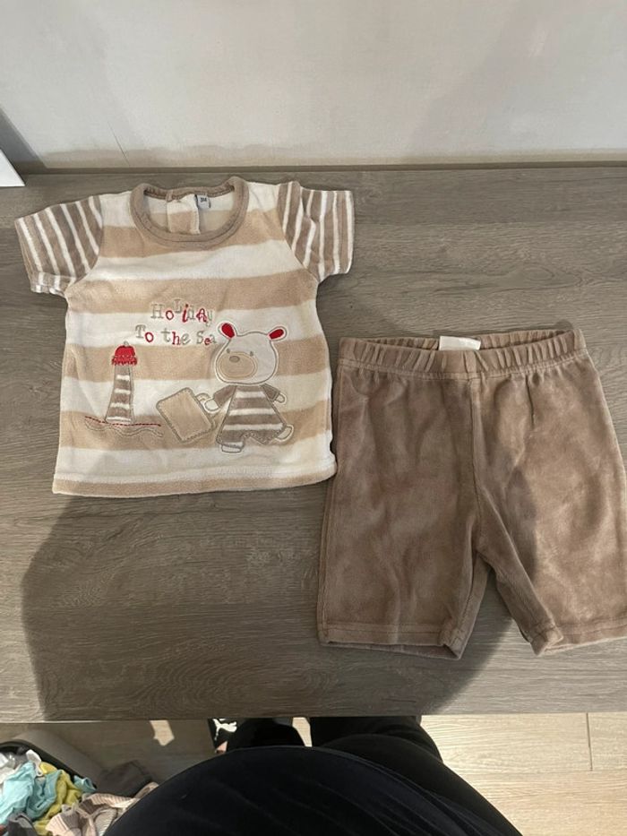 Pyjama 2 pièces taille 3 mois - photo numéro 2