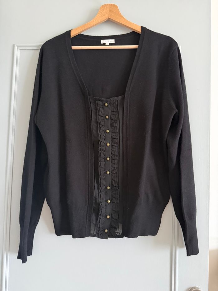 Pull noir - photo numéro 2