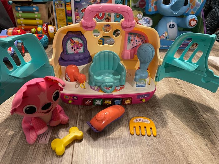 Titou et Son Salon De Toilettage Interactif Vtech - photo numéro 2