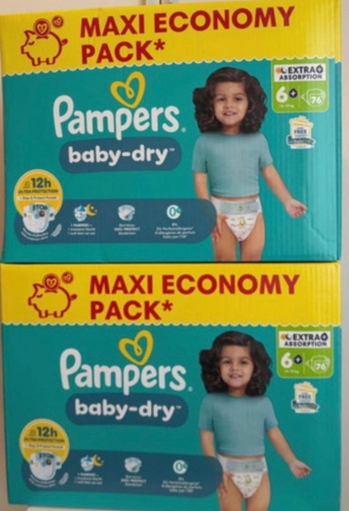 Lot de 2 cartons de couches Pampers taille 6+