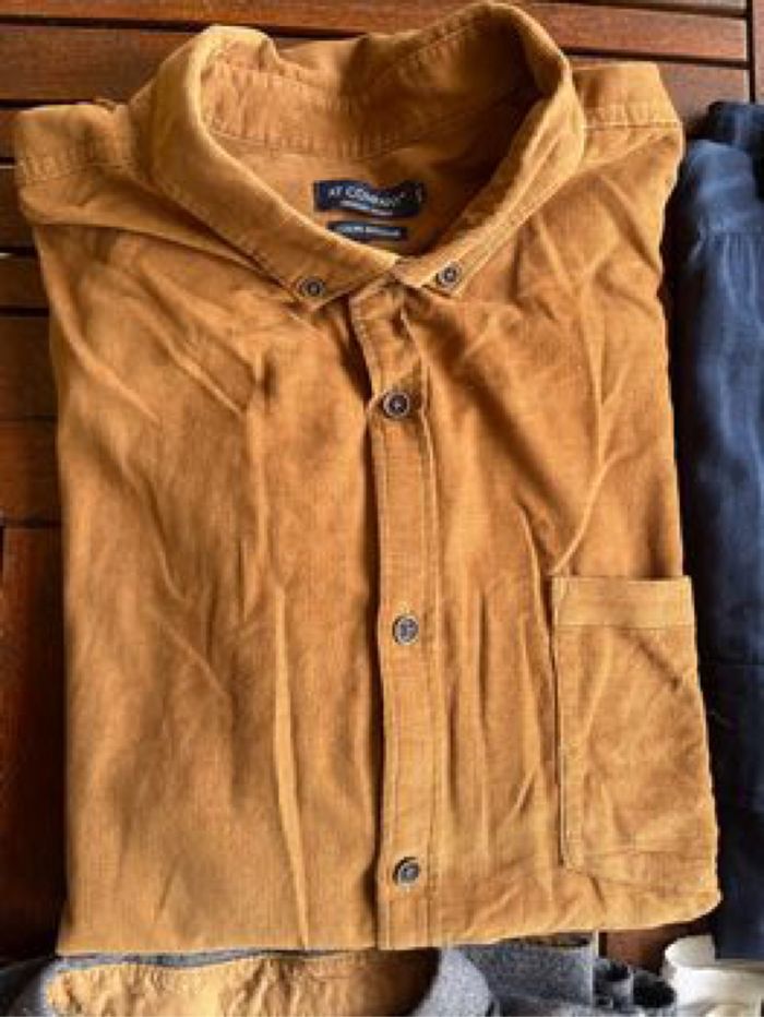 Lot de 5 chemises et 1 veste Armand Thierry (T4XL) - photo numéro 7