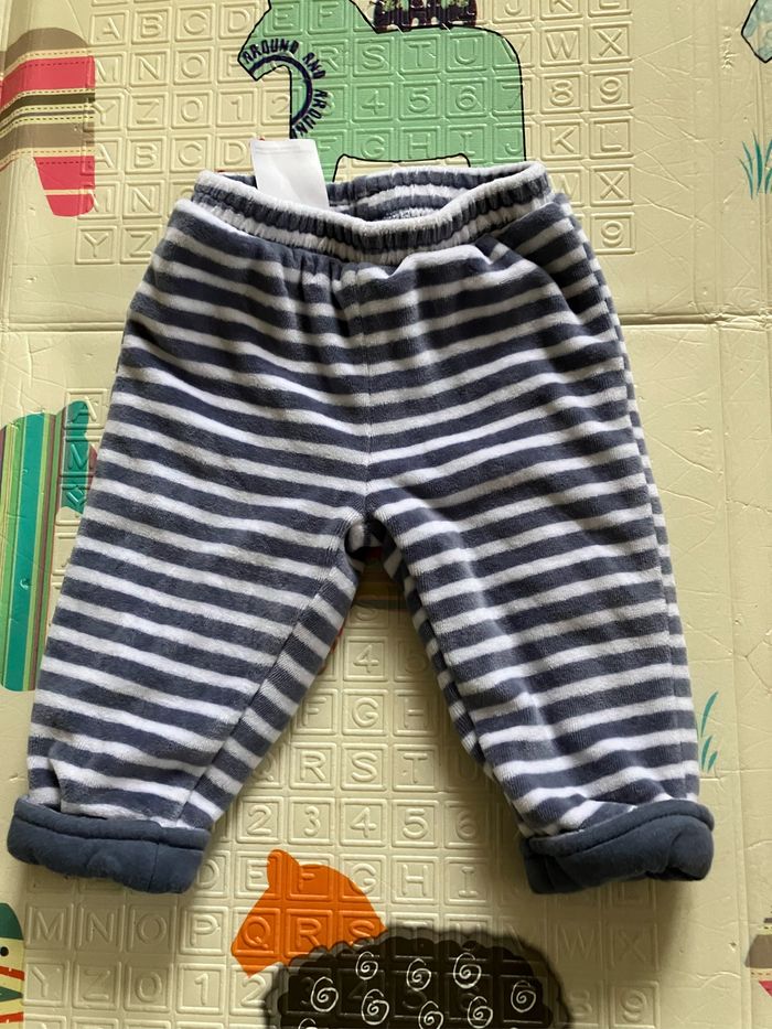 Vend bas de pyjama neuf taille 6 mois - photo numéro 2