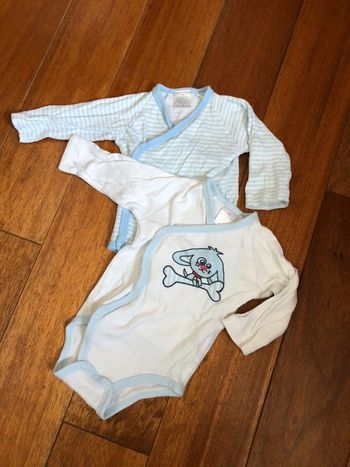 Lot de 2 bodies 6M