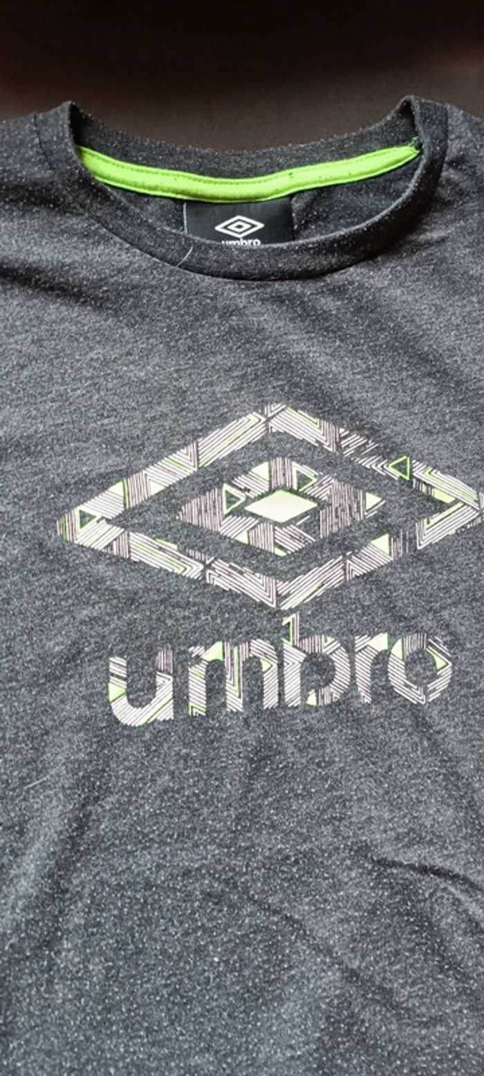 Tee-shirt Umbro 13 ans - photo numéro 5