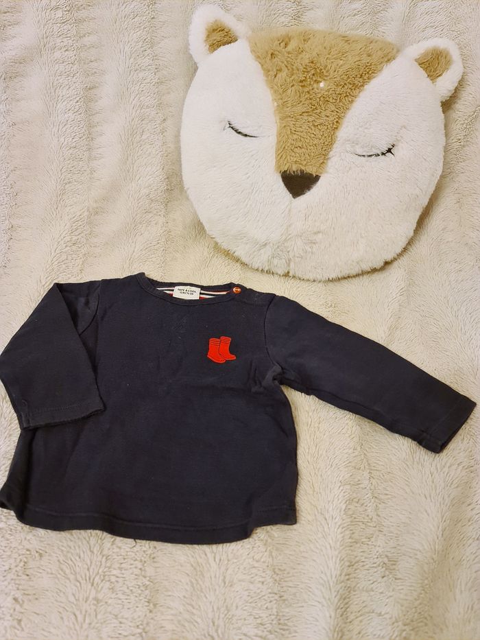 Lot vêtements/ 2 tee-shirts garçon 12 mois - photo numéro 3