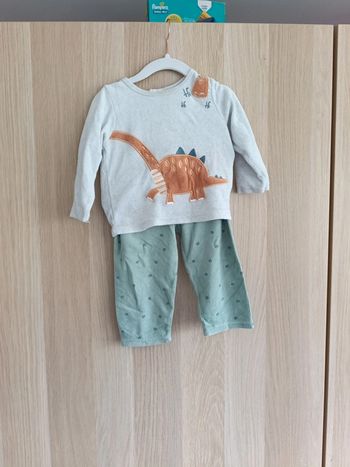 Pyjama dino 24M