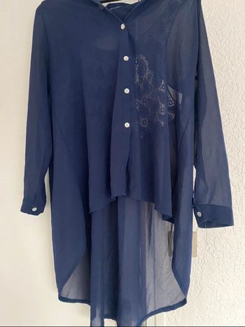 Chemise crochet à l’arrière