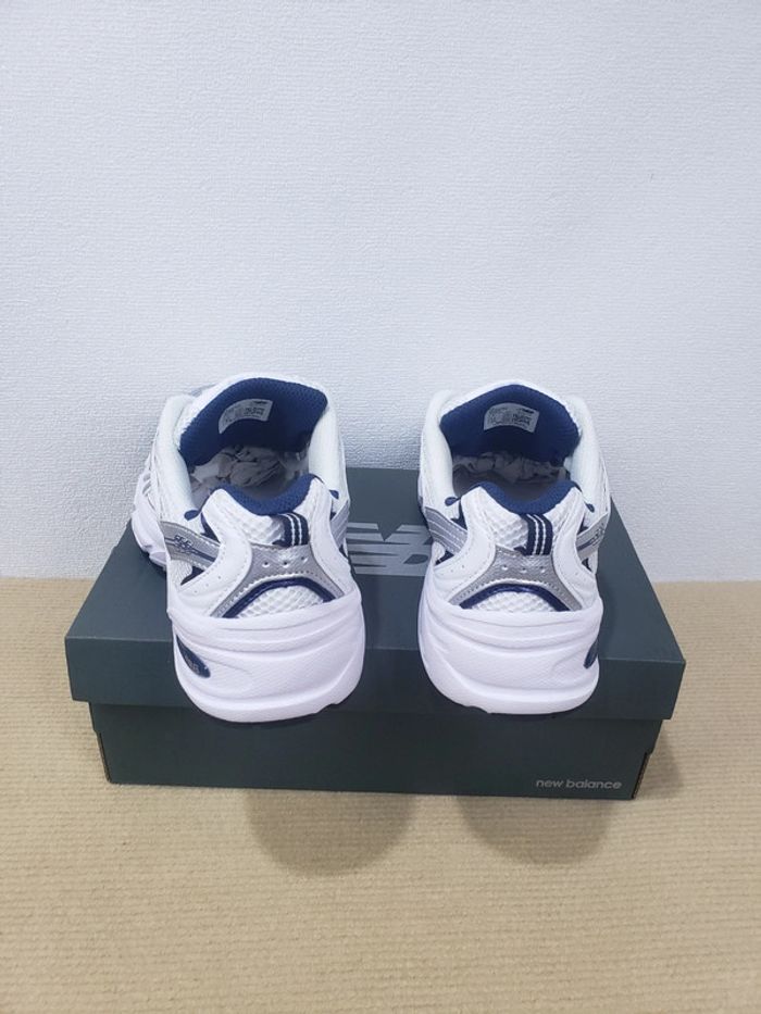 New Balance 530 Pointure 43 - photo numéro 4