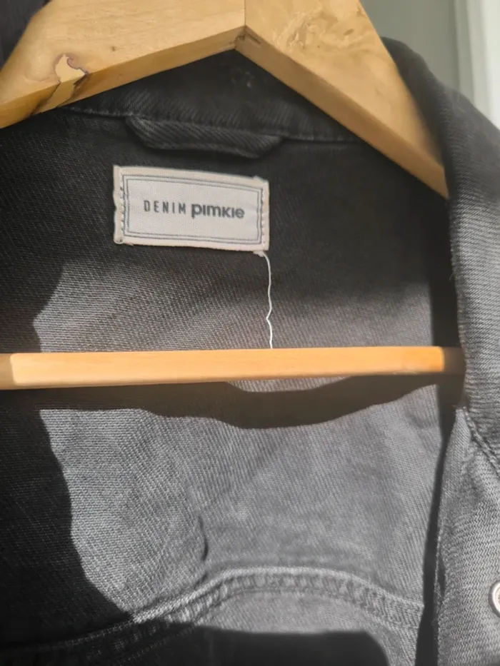 Veste en jean noire - photo numéro 2