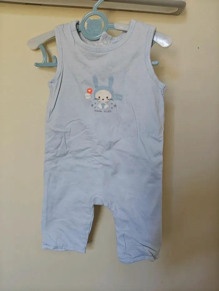 Pyjama épais ou combi 3 mois