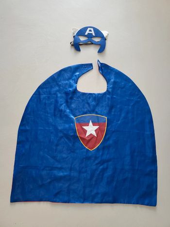 Déguisement cape et masque