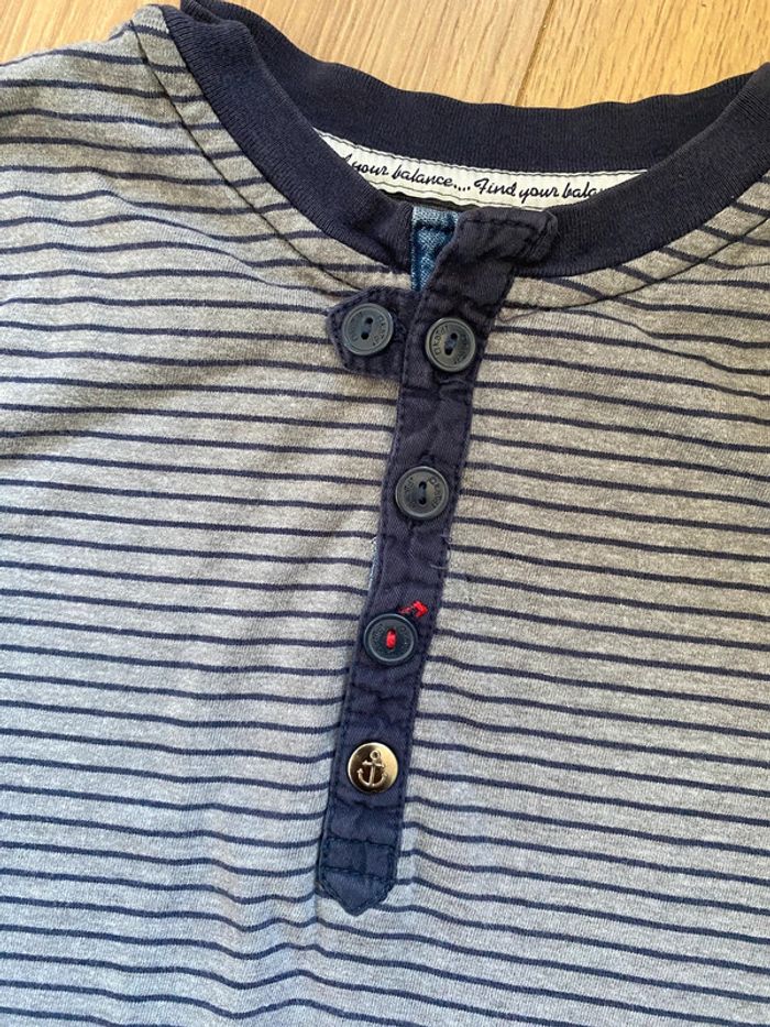 T-shirt Okaidi manche longues 8 ans à rayure - photo numéro 2