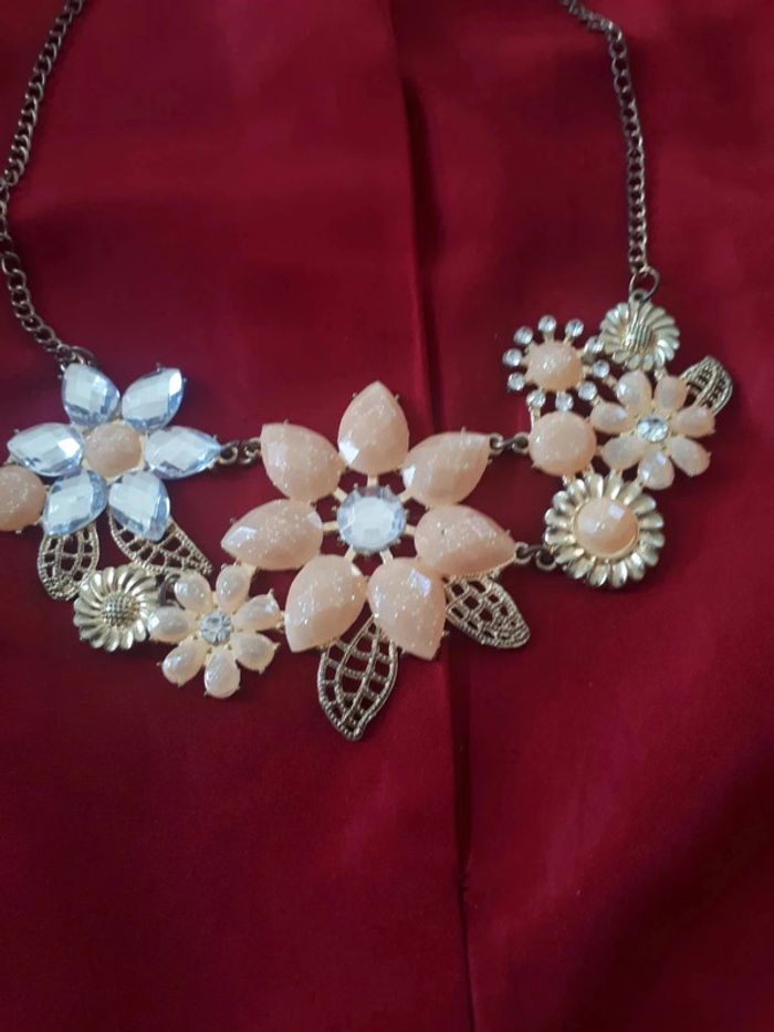 Colliers des fleurs - photo numéro 6