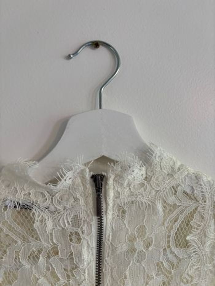 Top à dentelle écru Zara taille S bohème - photo numéro 3