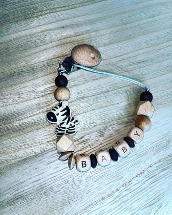 Attache tétine personnalisé