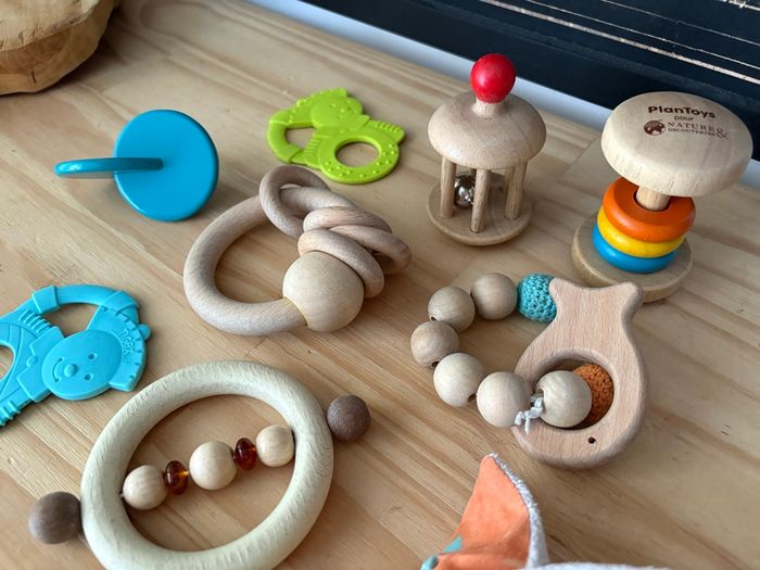 Lot d’anneaux de dentition et d’anneaux sensoriels - photo numéro 4