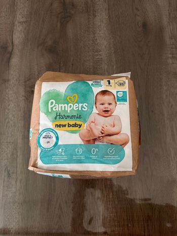 Couche Pampers taille 1