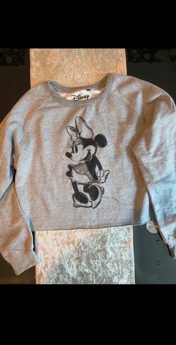 Disney sweat cropped taille M neuf