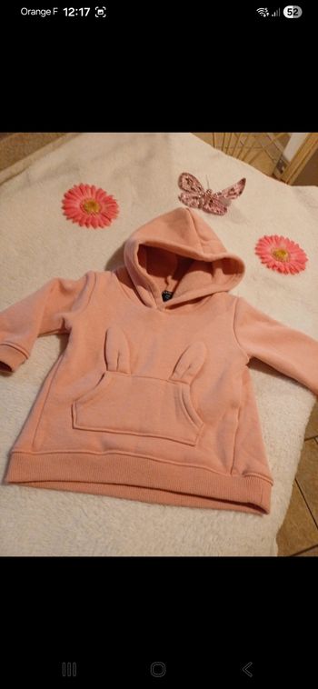 Sweat bébé taille 9 mois