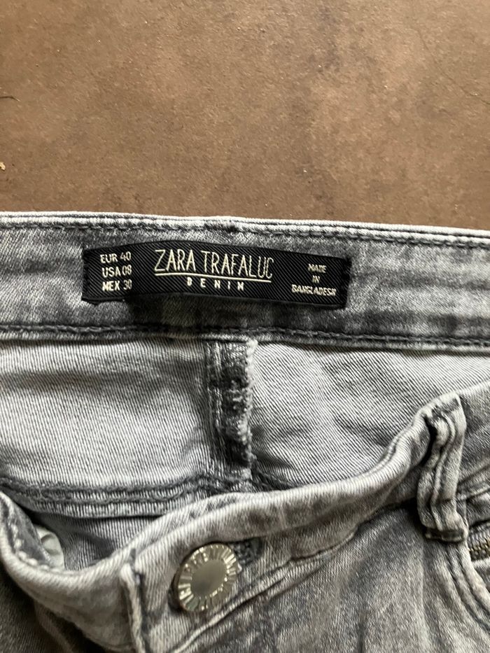 Jeans Zara taille 40 - photo numéro 2