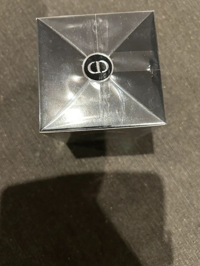 Neuf avec étiquette·Dior - photo numéro 3