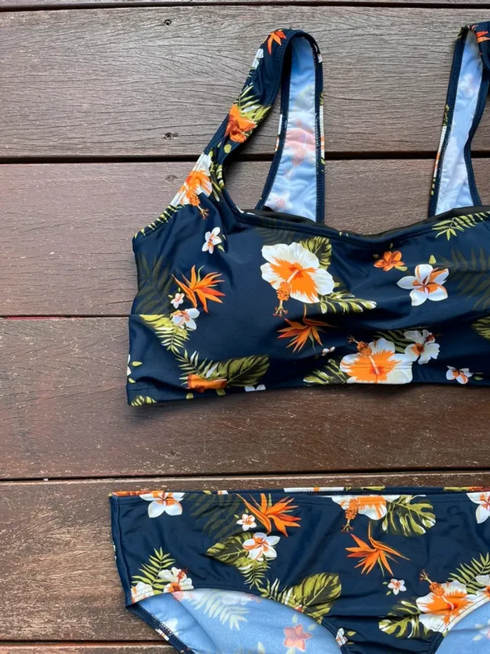 Maillot de bain 2 pièces - photo numéro 2