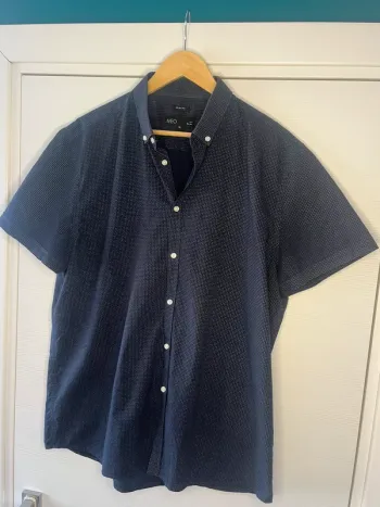 🔹 Chemise Slim Fit Bleu Marine – JBC 🔹