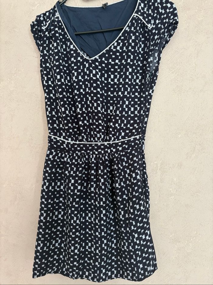 Robe NAF NAF – Taille 34 - photo numéro 2