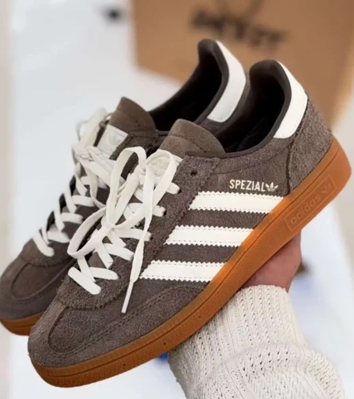 Adidas Handbal spezial taille 41 - photo numéro 4