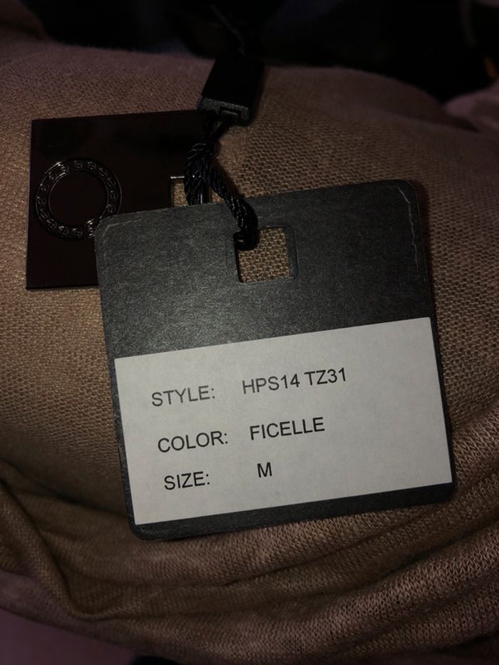 T-shirt beige 38 neuf avec étiquette Hôtel Particulier - photo numéro 4