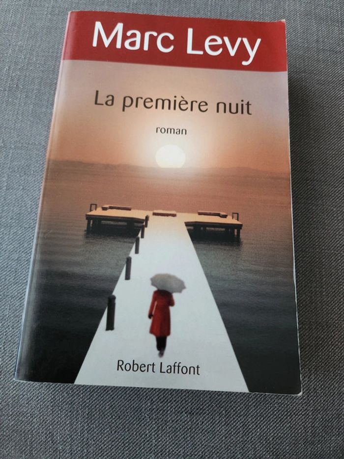 En lot ou à l'unité : Livre La première nuit -Marc Levy