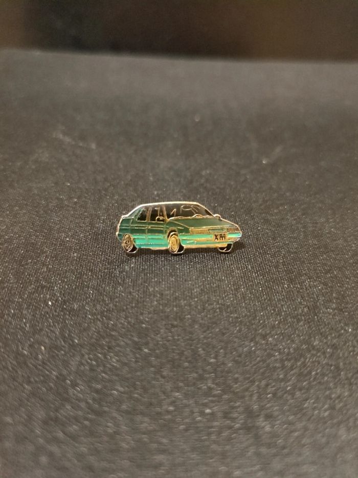Pin's Citroën XM