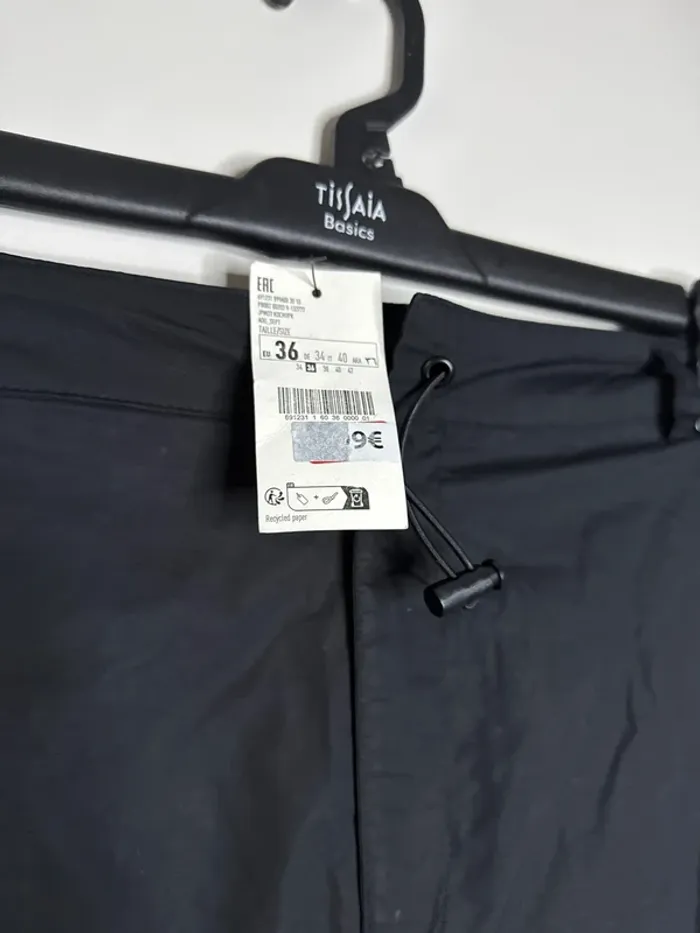 👗jupe Noir taille haute  - taille 36 - Pimkie collection - neuf avec étiquette - photo numéro 8