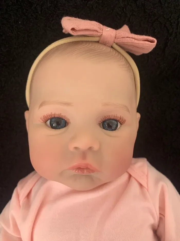 Bébé Reborn réaliste de 48 cm en vinyle souple - photo numéro 7