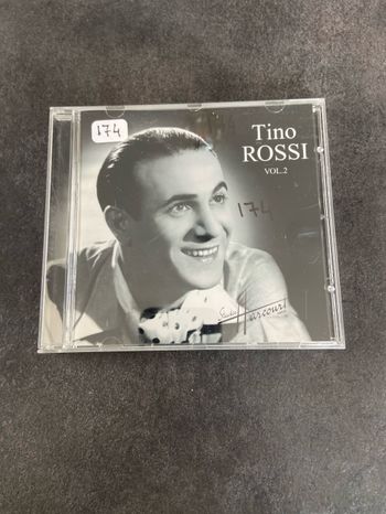 Album Tino Rossi studio Harcourt volume 2