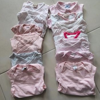 Lot de 13 bodies