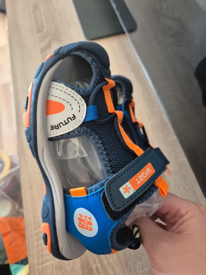 Sandales neuve taille 28 - photo numéro 5