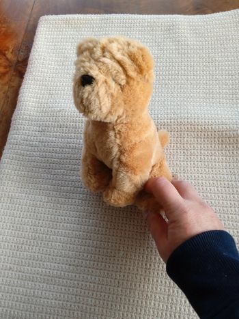 Peluche chien charper