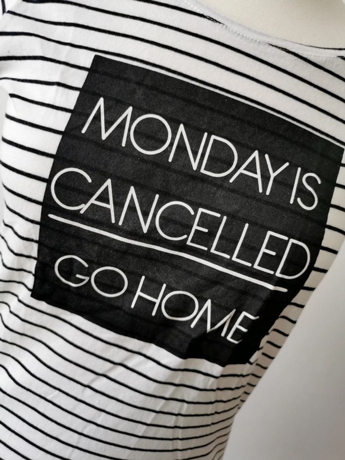 Tee shirt blanc à rayures et inscription - photo numéro 2