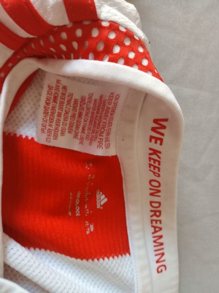 Vends t-shirt adidas - photo numéro 3
