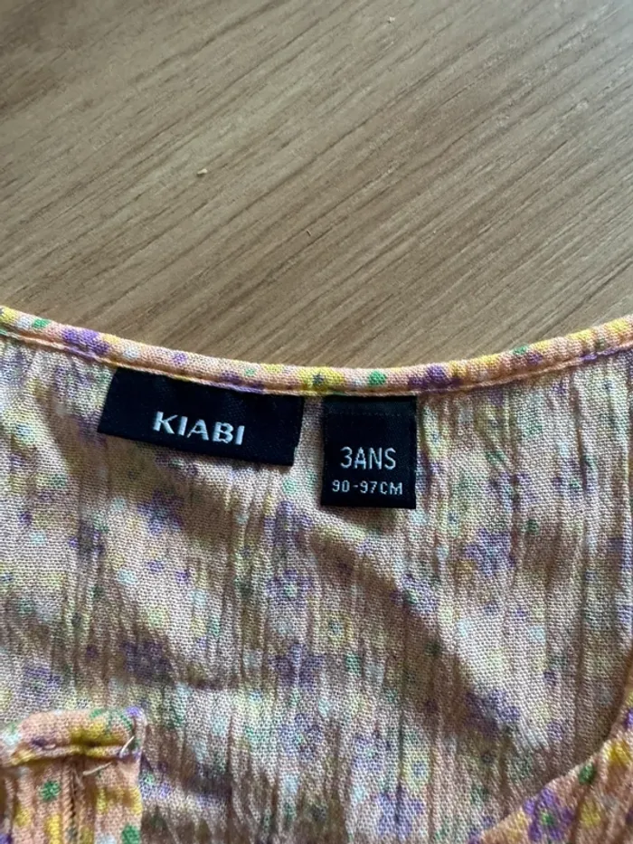 Robe fleurie kiabi 3ans neuf - photo numéro 3