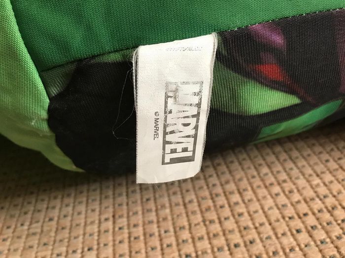 Peluche poing de Hulk avengers endgame XL - photo numéro 7
