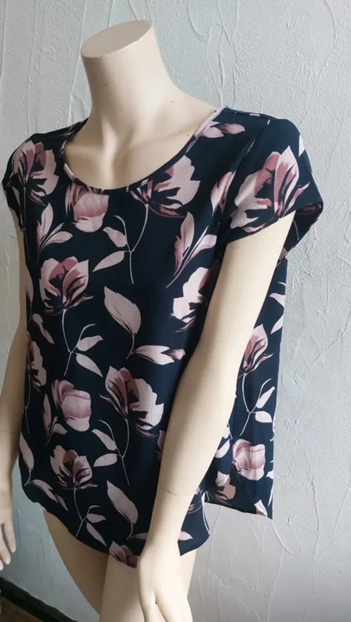 Tee-shirt crêpe élégant – Taille 36 - photo numéro 2